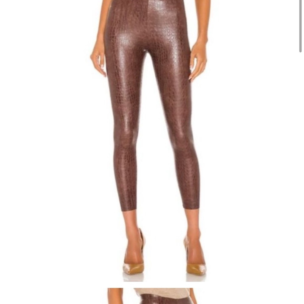 Commando Faux Leather Leggings in Color
Brown Croc (L)